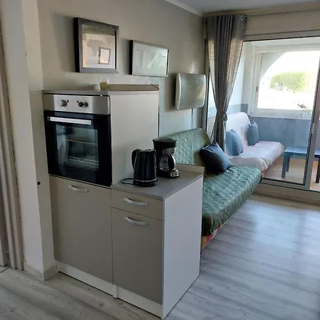 Apartment Les Floralies 2 - Avenue De Camargue *