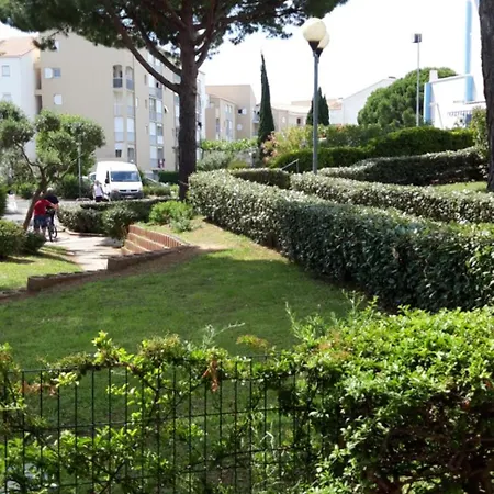 Les Floralies 2 - Avenue De Camargue *